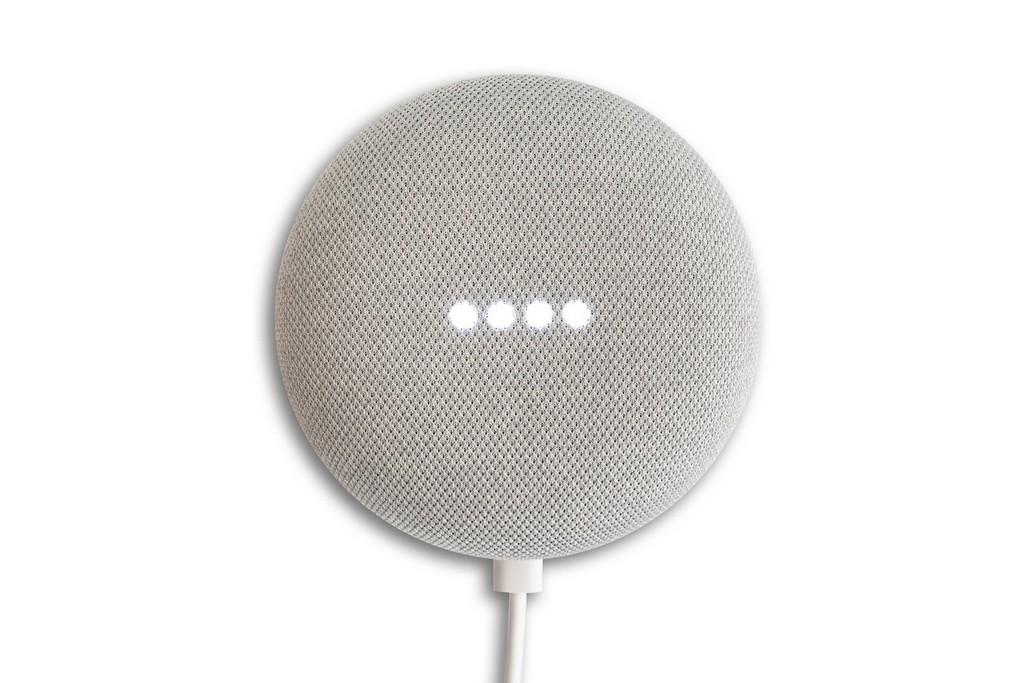 Google : -32% sur l'enceinte connectée Google Home Mini - Le Parisien